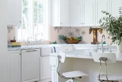 'Palms' Wallpaper By Tea Collection - Emerald -Wall Decoration Store Palms Emerald RS