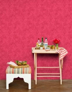 'Serpentine' Wallpaper By Wallshoppe - Raspberry -Wall Decoration Store Serpentine RS raspberry web 5b58a2d3 eb98 42cc 86c0 925b858dafc6
