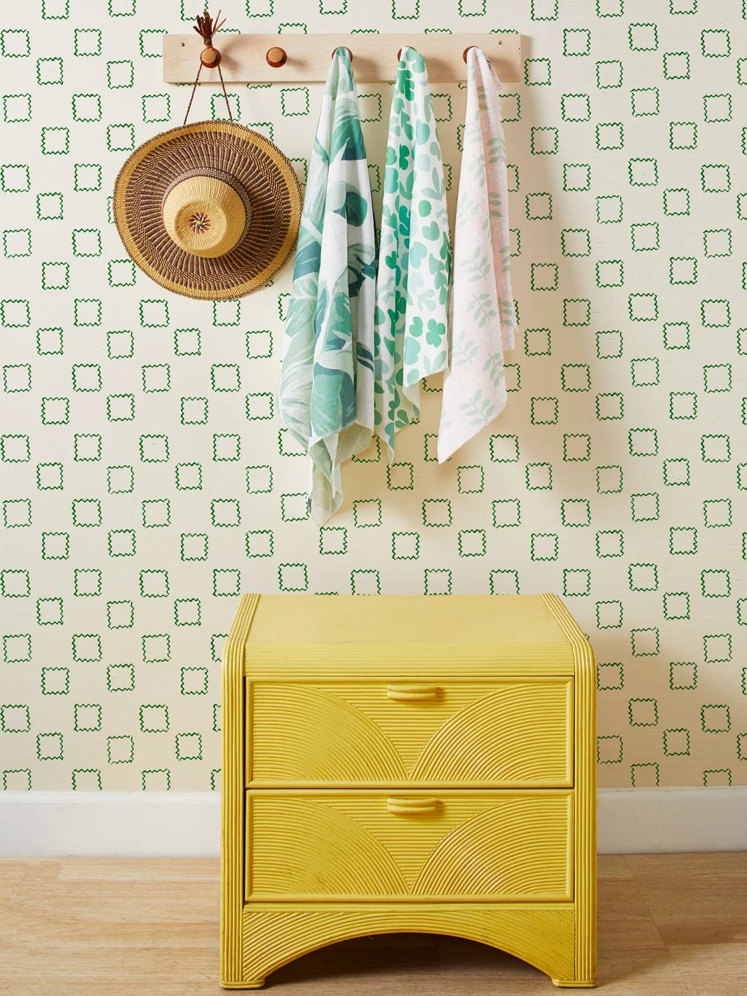 'Zag Square' Grasscloth Wallpaper By Nathan Turner - Green
