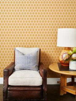 'Tangier Medallion' Kraft' Wallpaper By Wallshoppe - Yellow
